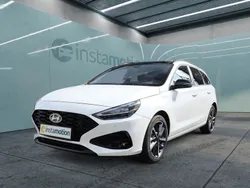 Weiß Gebraucht 2025 Hyundai i30 Advantage Kombi | 31.340 € (Teuer)