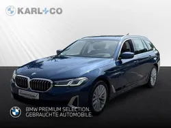 Blau Gebraucht 2023 BMW 520 Luxury Line Kombi | 31.660 € (Fairer Preis)