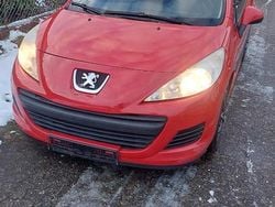 Rot Gebraucht 2010 Peugeot 207 Kleinwagen | 1.400 € (Guter Preis)