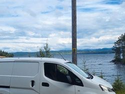 Weiß Gebraucht 2015 Nissan NV200 Van / Kleinbus | 8.000 € (Fairer Preis)