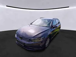 Mangangrau metallic Gebraucht 2022 VW Passat Basis Kombi | 19.440 € (Superpreis)