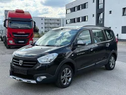 Schwarz Gebraucht 2016 Dacia Lodgy Stepway Van / Kleinbus | 6.390 € (Superpreis)