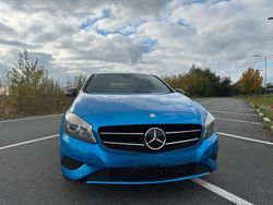 Blau Gebraucht 2013 Mercedes A180 Limousine | 9.900 €