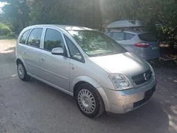 Silber Gebraucht 2005 Opel Meriva Van / Kleinbus | 1.290 € (Superpreis)