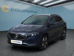 Blau Gebraucht 2021 Mercedes EQA250 SUV | 30.699 € (Fairer Preis)