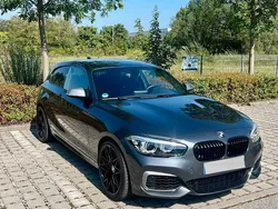 Grau Gebraucht 2017 BMW M140 M Sport Limousine | 36.000 € (Fairer Preis)