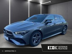 Grau Gebraucht 2023 Mercedes CLA200 Shooting Brake AMG Kombi | 39.400 € (Teuer)