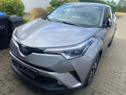 Grau Gebraucht 2019 Toyota C-HR Team SUV | 16.590 € (Fairer Preis)