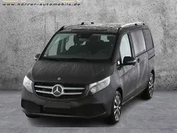 Grau Gebraucht 2023 Mercedes V220 Edition Van / Kleinbus | 49.740 € (Guter Preis)