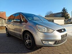 Machine silver Gebraucht 2007 Ford Galaxy Ghia Van / Kleinbus | 2.800 € (Guter Preis)