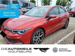 Kings red metallic (metallic) Gebraucht 2021 VW Golf VIII Style Limousine | 20.990 € (Guter Preis)