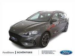 Grau Gebraucht 2021 Ford Focus ST-Line X Limousine | 21.480 € (Fairer Preis)
