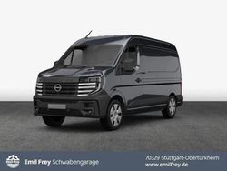 Grau Gebraucht 2025 Nissan Interstar N-Connecta Van | 45.101 €