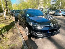 Schwarz Gebraucht 2015 Renault Mégane III LIMITED Limousine | 5.800 € (Fairer Preis)