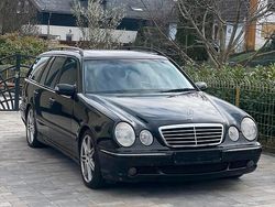Schwarz Gebraucht 2001 Mercedes E55 AMG AMG Kombi | 7.900 € (Superpreis)