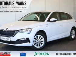 Weiß Gebraucht 2024 Skoda Scala Tour Kleinwagen | 19.689 € (Superpreis)