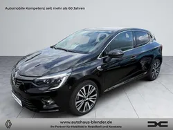 Blackpearlschwarz Gebraucht 2021 Renault Clio V Initiale Paris Limousine | 17.990 € (Etwas zu teuer)