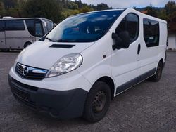 Weiß Gebraucht 2012 Opel Vivaro Van | 5.117 € (Fairer Preis)