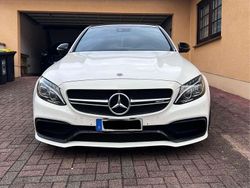 Weiß Gebraucht 2017 Mercedes C63 AMG AMG Limousine | 49.500 € (Etwas zu teuer)