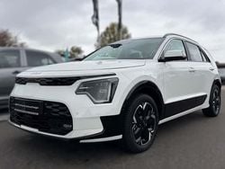 Schneeweiß Gebraucht 2023 Kia e-Niro Inspiration SUV | 29.690 € (Guter Preis)