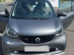 Grau Gebraucht 2017 Smart ForTwo Coupé Brabus Xclusive Coupé | 18.700 € (Fairer Preis)