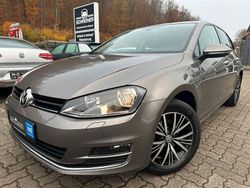 Grau Gebraucht 2016 VW Golf VII Allstar Limousine | 14.950 € (Fairer Preis)
