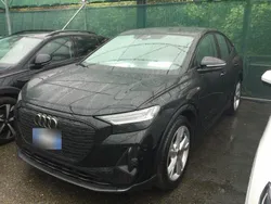 Mythosschwarz metallic Gebraucht 2024 Audi Q4 Sportback e-tron S-Line SUV | 43.850 € (Fairer Preis)