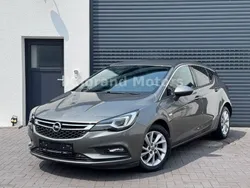 Grau Gebraucht 2017 Opel Astra Limousine | 8.850 € (Guter Preis)