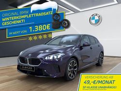 Violett Neu 2025 BMW 120 M Sport Kleinwagen | 39.311 € (Etwas zu teuer)