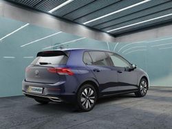 Blau Gebraucht 2024 VW Golf VIII Kleinwagen | 27.499 € (Guter Preis)