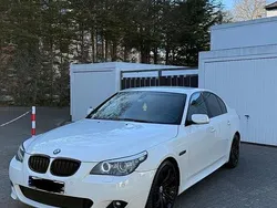 Weiß Gebraucht 2009 BMW 525 M Sport Limousine | 14.999 €