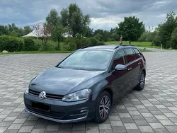 Grau Gebraucht 2016 VW Golf VII Allstar Kombi | 10.499 € (Fairer Preis)