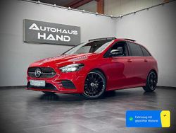 Rot Gebraucht 2019 Mercedes B200 AMG line Van / Kleinbus | 25.990 € (Teuer)