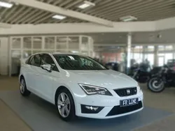 Weiß Gebraucht 2016 Seat Leon ST FR Kombi | 13.950 € (Fairer Preis)