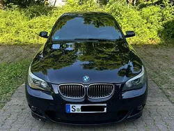 Schwarz Gebraucht 2007 BMW 525 M Sport Limousine | 13.000 €