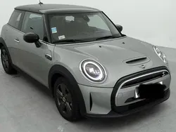 Silber Gebraucht 2023 Mini Cooper SE Essential Kleinwagen | 20.690 € (Fairer Preis)