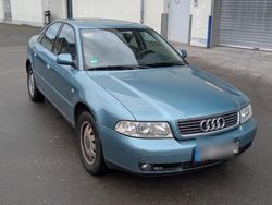 Blau Gebraucht 2000 Audi A4 Limousine | 600 € (Superpreis)