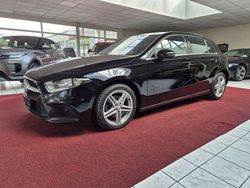 Schwarz Gebraucht 2019 Mercedes A200 Limousine | 14.990 € (Fairer Preis)