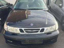 Schwarz Gebraucht 2000 Saab 9-5 Kombi | 1.700 € (Etwas zu teuer)