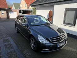 Grau Gebraucht 2010 Mercedes R300 Edition Van / Kleinbus | 8.999 € (Guter Preis)