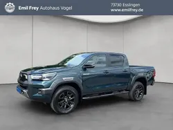 Grün Neu 2025 Toyota HiLux Abholung | 58.990 € (Etwas zu teuer)