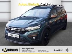 Zedergrün Gebraucht 2023 Dacia Jogger Extreme Van / Kleinbus | 18.575 € (Fairer Preis)