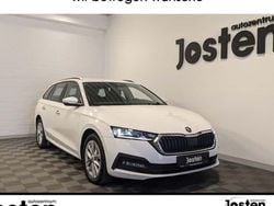 Weiß Gebraucht 2022 Skoda Octavia Ambition Kombi | 19.990 € (Guter Preis)