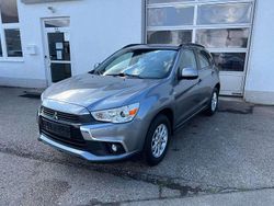 Grau Gebraucht 2017 Mitsubishi ASX Plus SUV | 8.980 € (Fairer Preis)