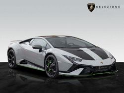 Grau Gebraucht 2024 Lamborghini Huracán | 389.640 €