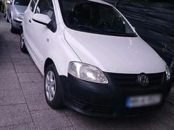 Weiß Gebraucht 2010 VW Fox Kleinwagen | 850 € (Fairer Preis)
