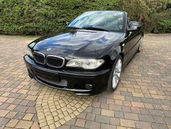 Schwarz Gebraucht 2004 BMW 330 Cabrio | 10.000 € (Teuer)