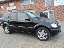 Schwarz Gebraucht 2001 Mercedes ML55 AMG AMG SUV | 19.998 €