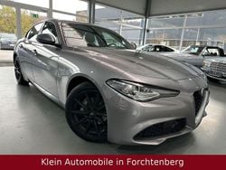 Grau Gebraucht 2019 Alfa Romeo Giulia Super Limousine | 17.990 € (Superpreis)