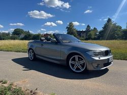 Grau Gebraucht 2011 BMW 118 Cabriolet Performance Cabrio | 10.499 €